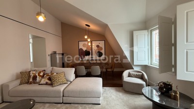 apartamento-t3-venda-belem-rua-da-junqueira-lisboa-sala-ampla-neovalora.jpg